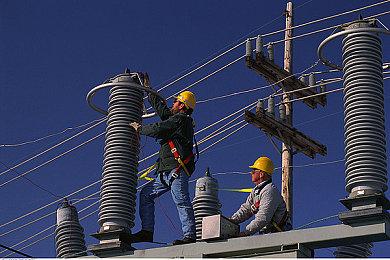 《泰坦工业》Steam抢先体验版发售 特惠价70元